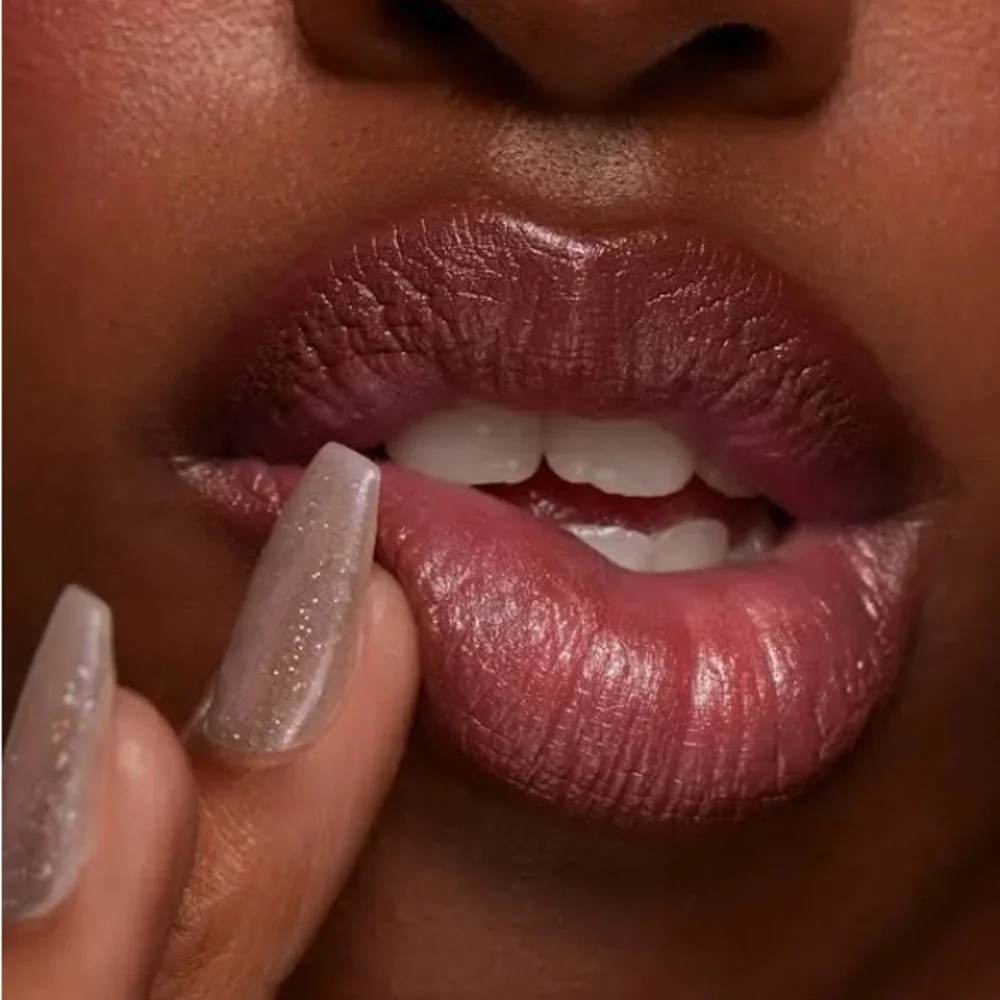 Beauty Bay Pink Lipstick